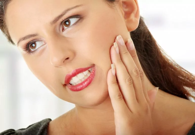 Как лечить флюс в домашних условиях