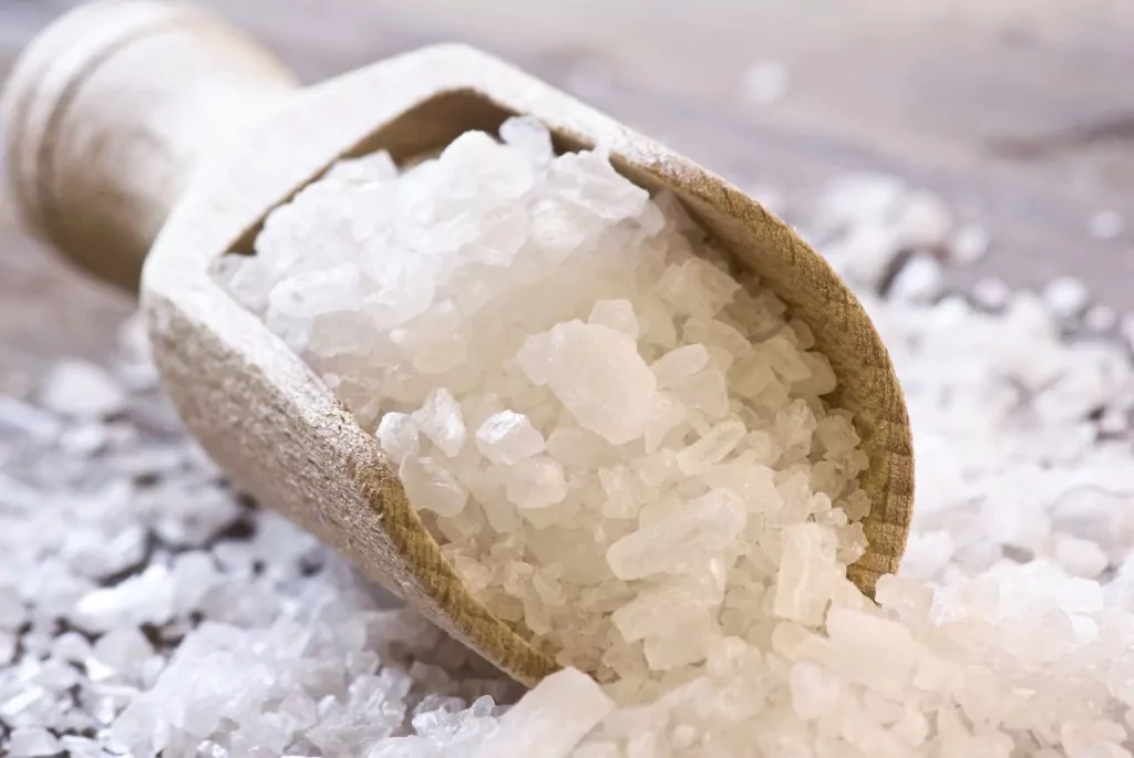 Прогревания с солью для лечения сухого кашля
